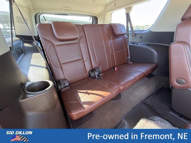 Used 2017 Chevrolet Suburban Premier AWD/4WD image 23
