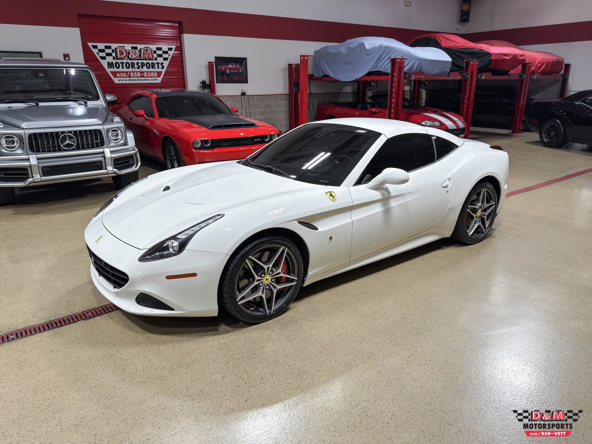 Used 2016 Ferrari California T image 38