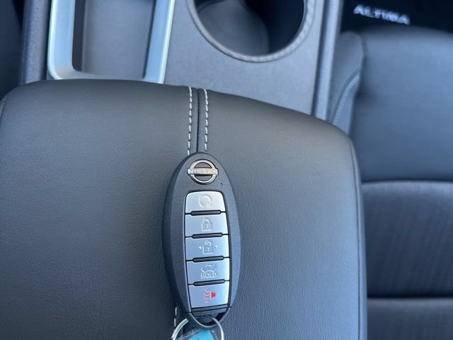 New 2025 Nissan Altima 2.5 S FWD image 33