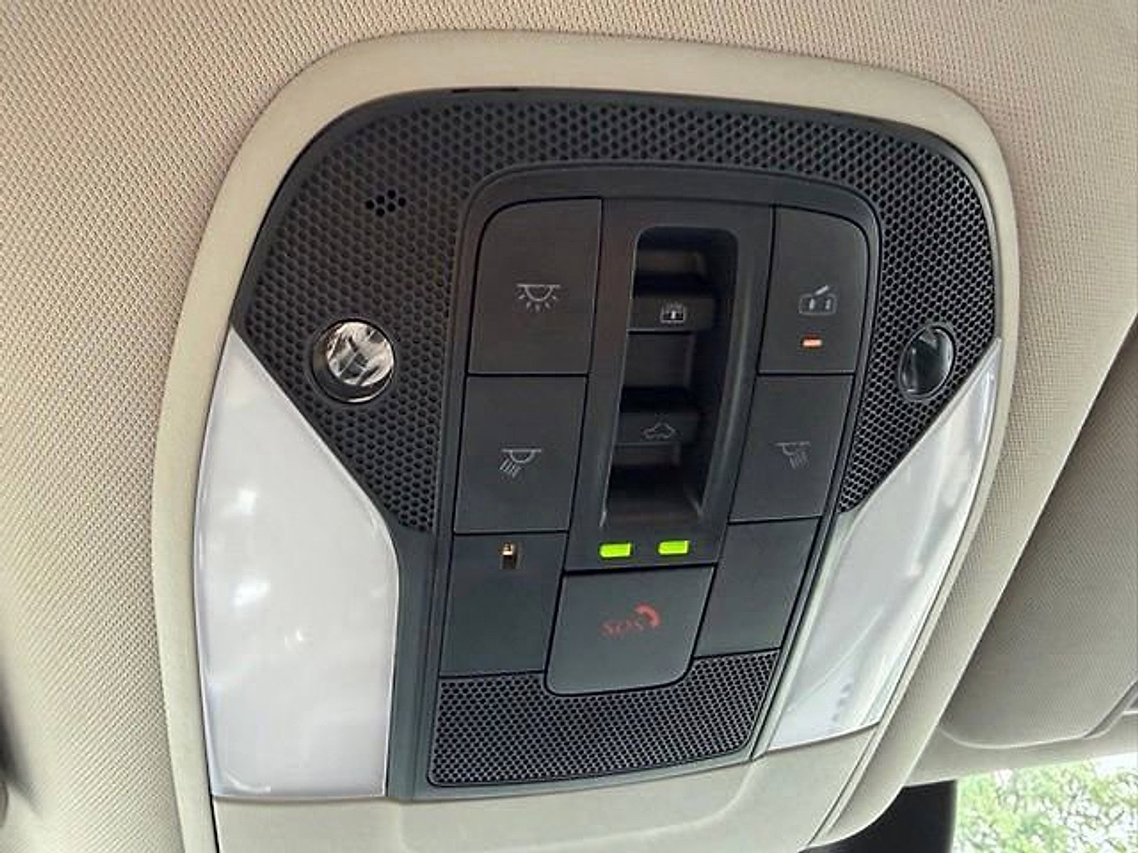 Certified 2025 INFINITI QX60 Luxe AWD/4WD image 16