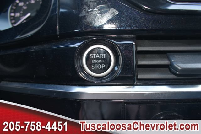 Used 2024 Nissan Pathfinder SV AWD/4WD image 45