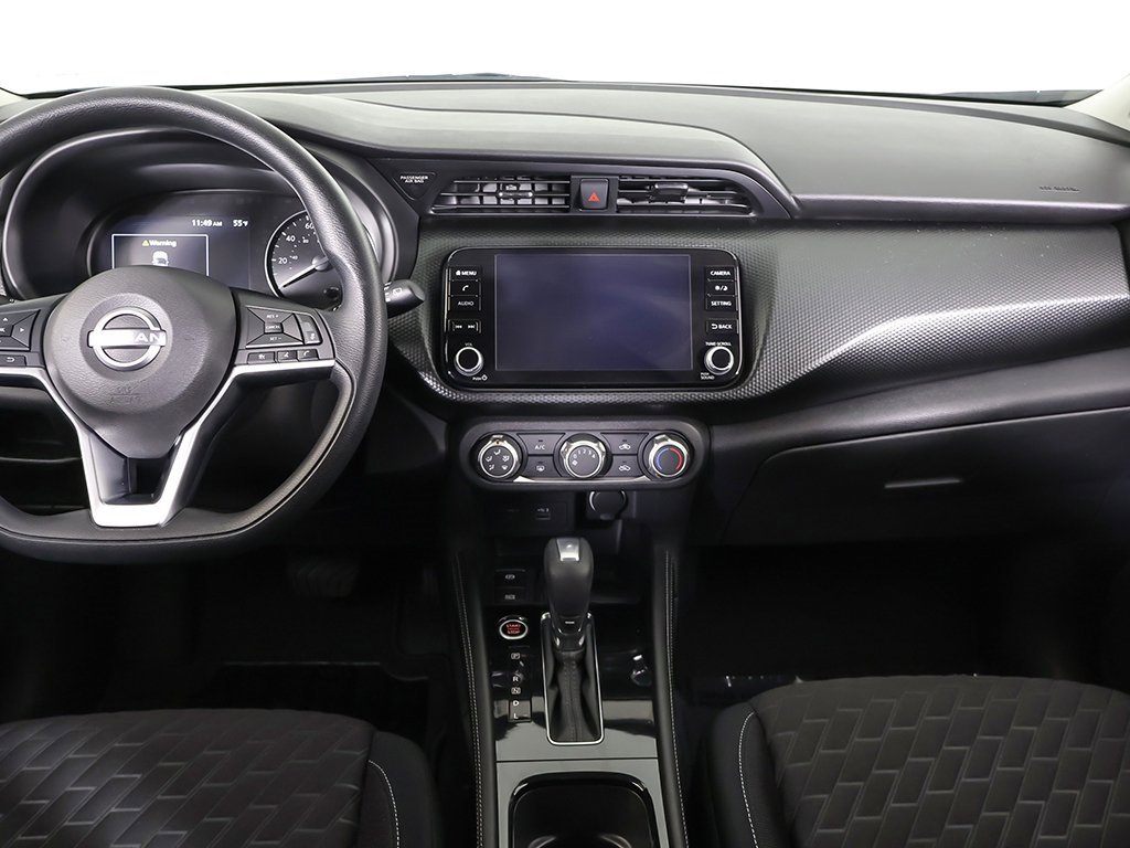 Used 2023 Nissan Kicks SV image 32