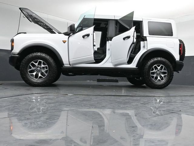 Certified 2025 Ford Bronco Badlands AWD/4WD image 55