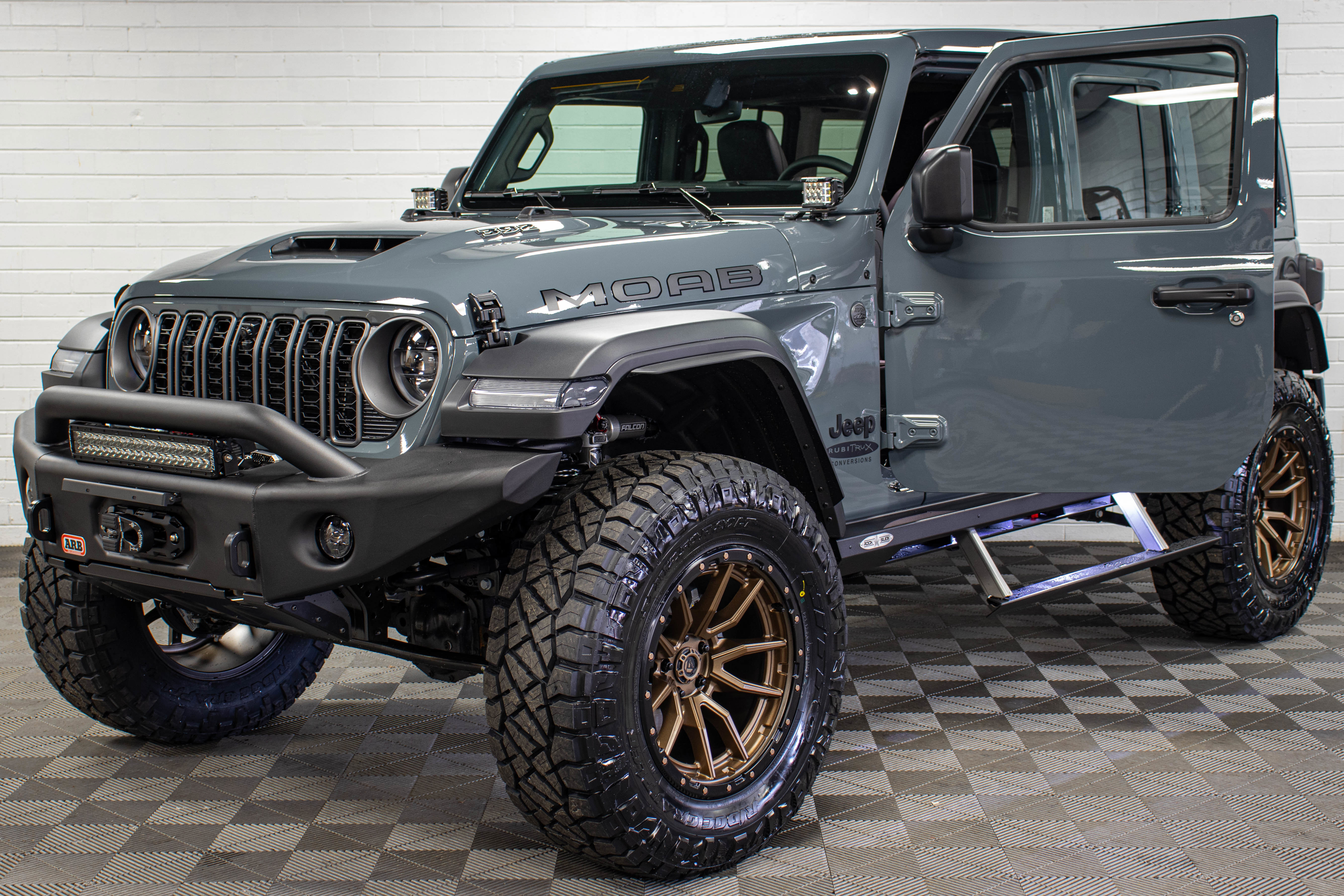 Used 2026 Jeep Wrangler Moab w/ Quick Order Package 27X Moab AWD/4WD image 15