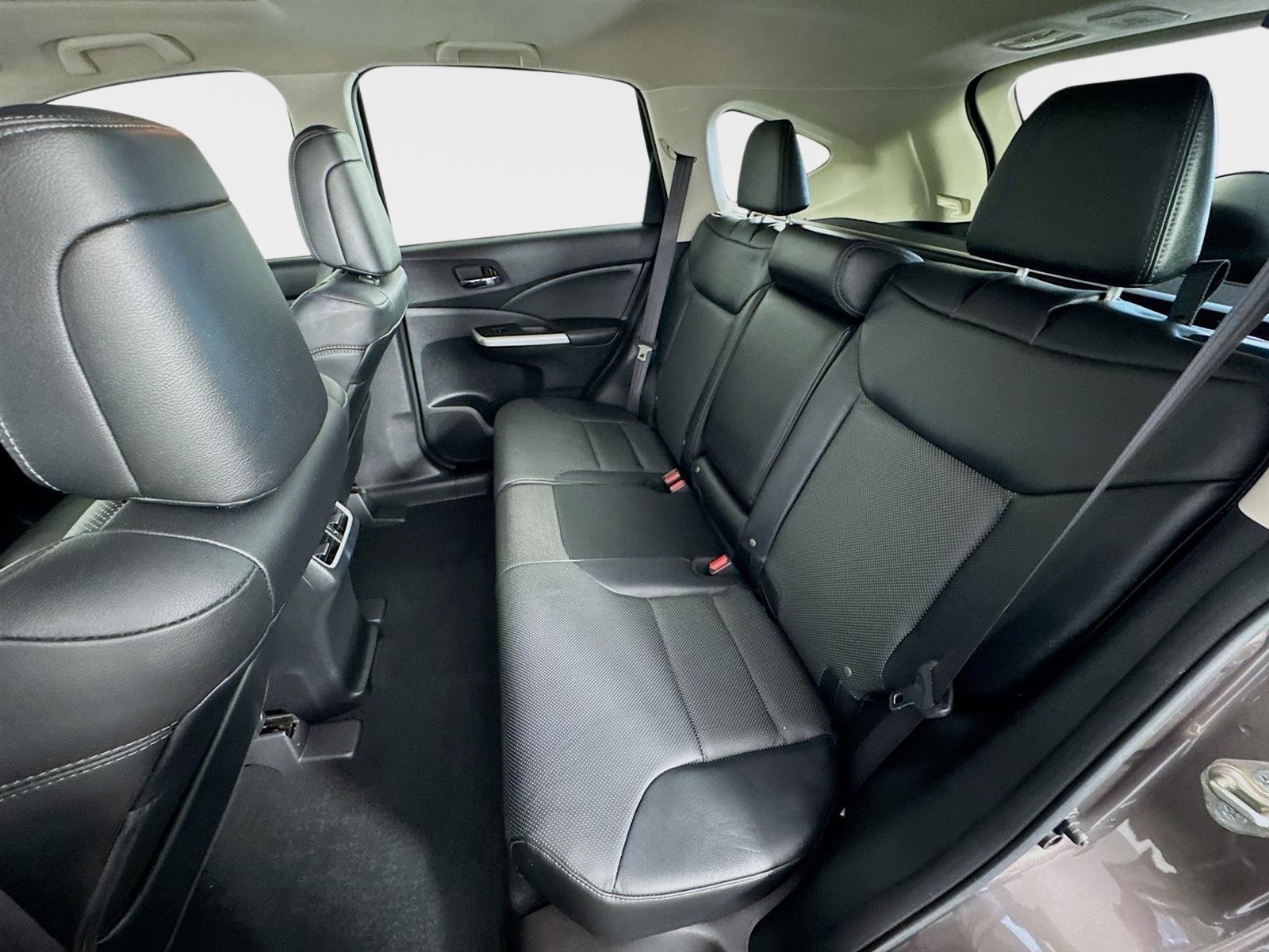Used 2016 Honda CR-V Touring image 22