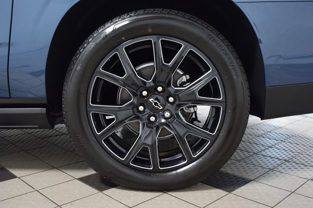New 2026 Chevrolet Suburban High Country AWD/4WD image 28
