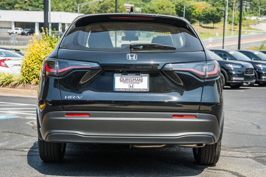 Certified 2025 Honda HR-V LX image 5