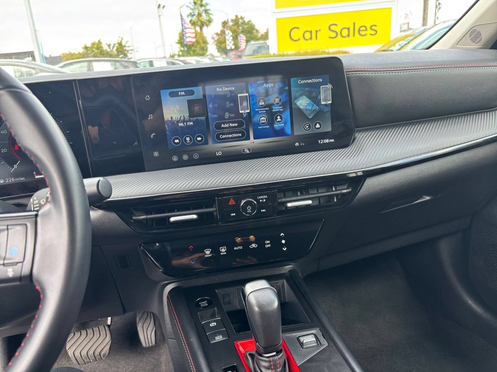 Used 2026 Nissan Kicks SR FWD image 16