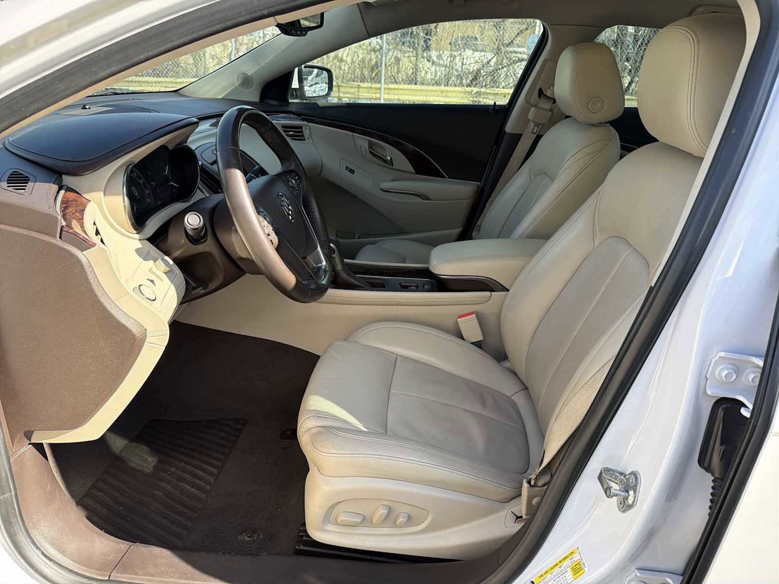 Used 2015 Buick LaCrosse Premium w/ Driver Confidence Package #1 image 11