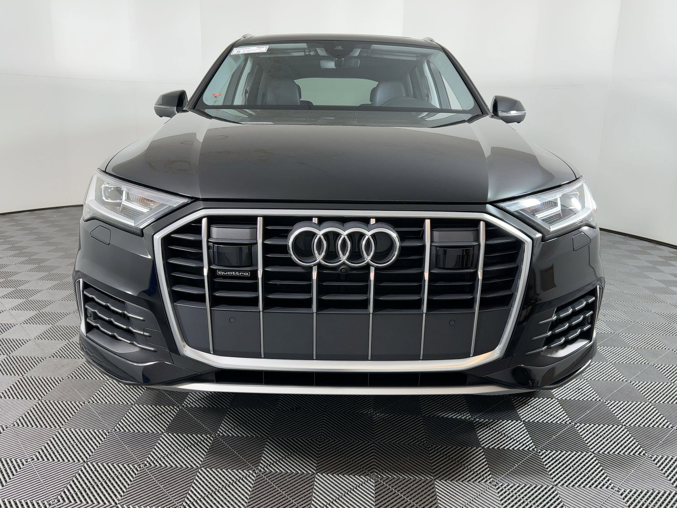 Used 2023 Audi Q7 3.0T Premium Plus image 4