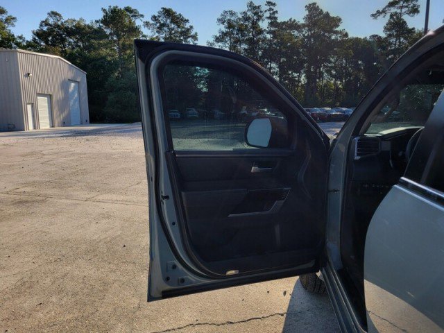 Used 2024 Toyota Tundra Limited image 12