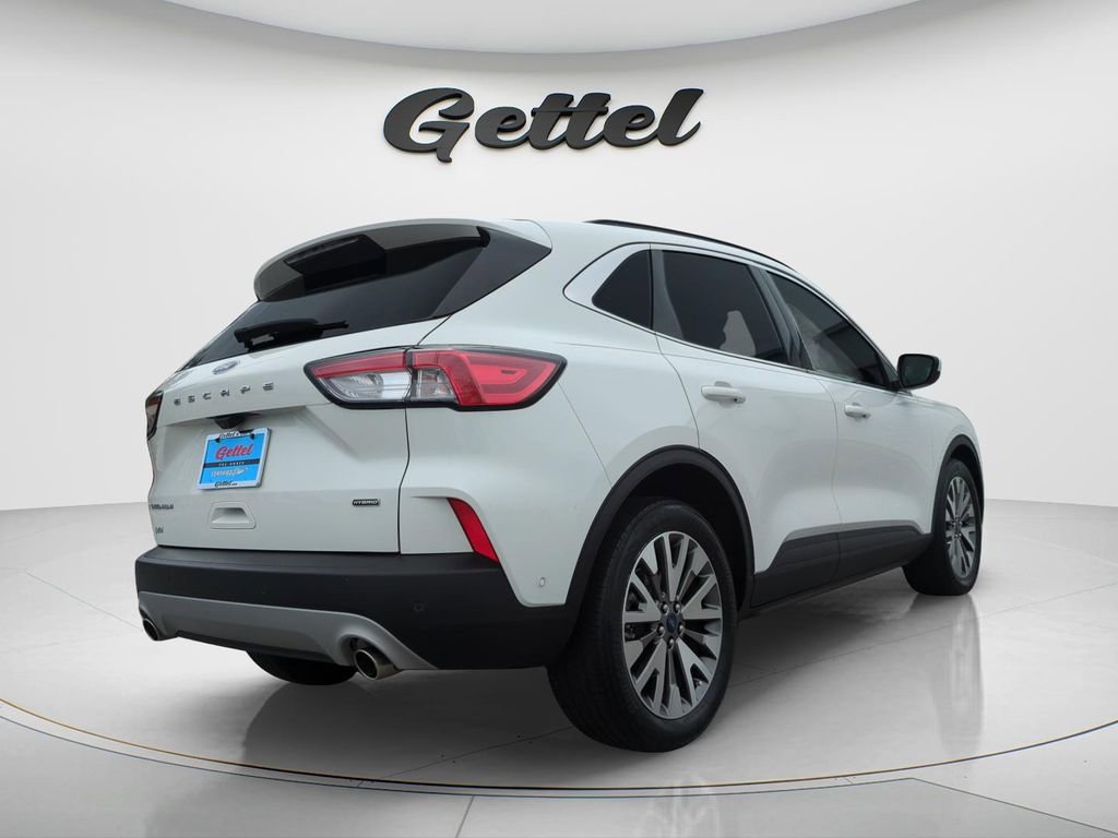 Used 2021 Ford Escape Titanium FWD image 5