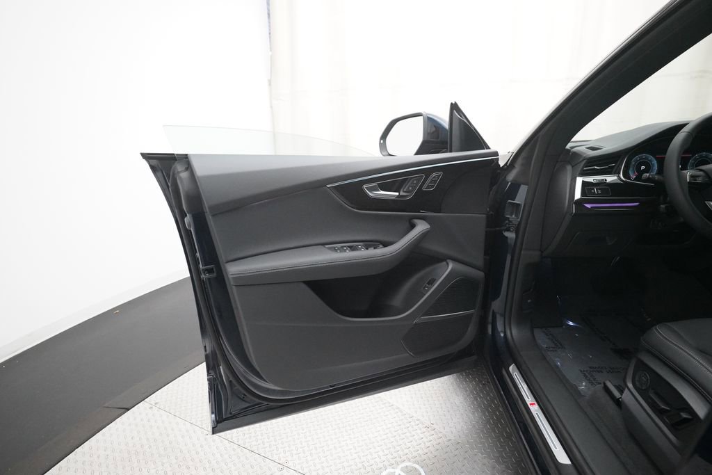 New 2026 Audi Q8 Premium Plus image 29