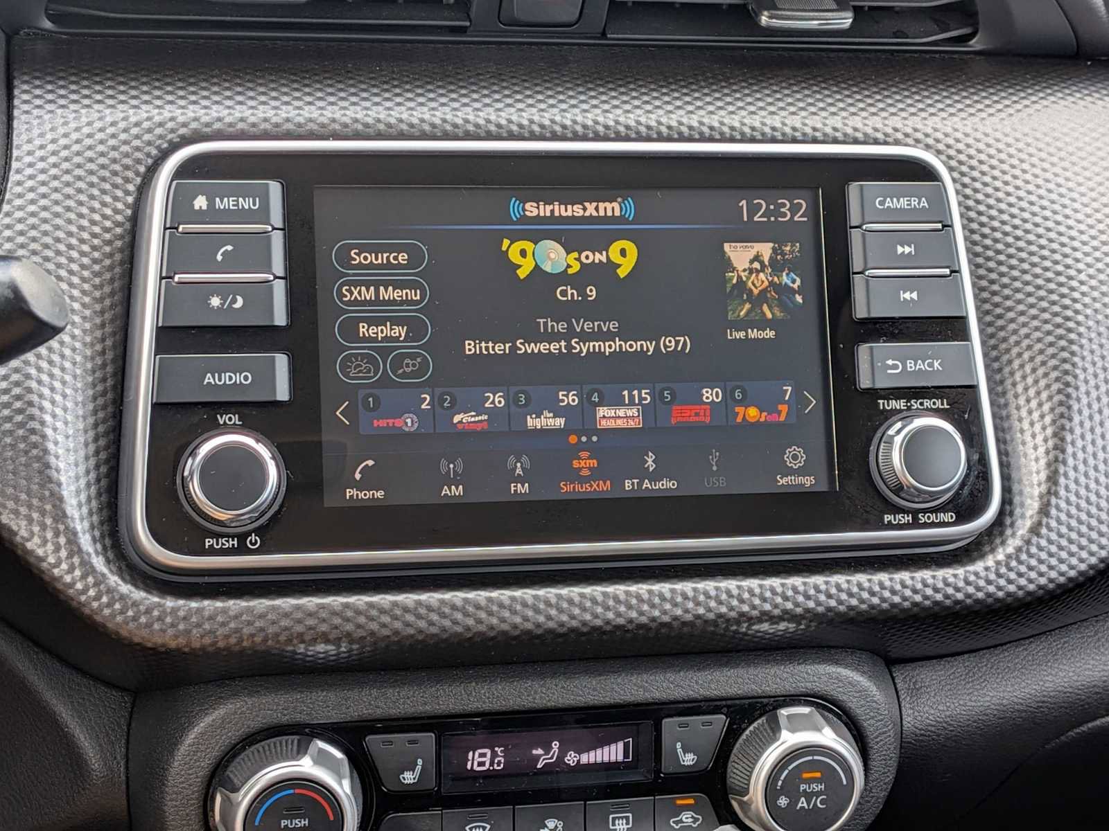 Used 2020 Nissan Kicks SV image 26