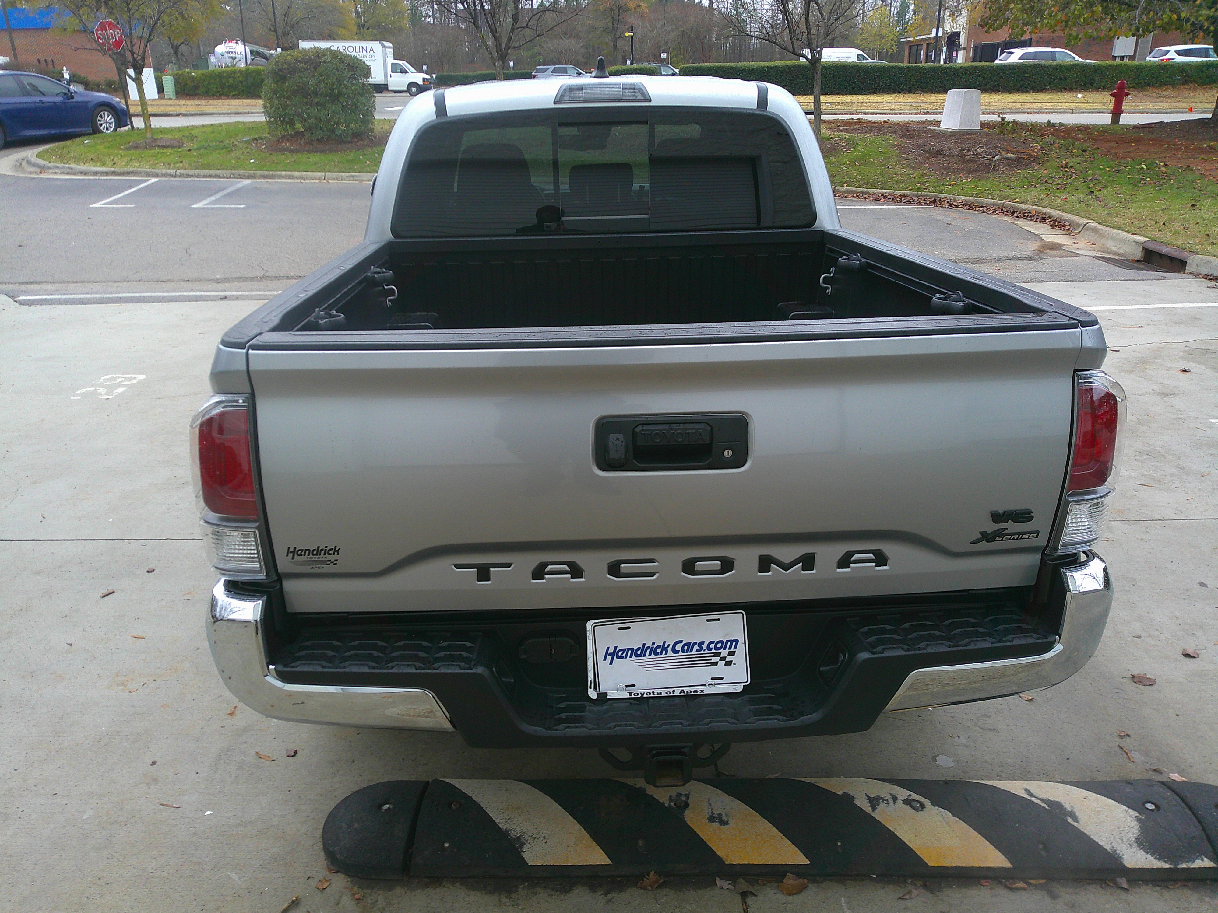 Used 2023 Toyota Tacoma TRD Off-Road image 14