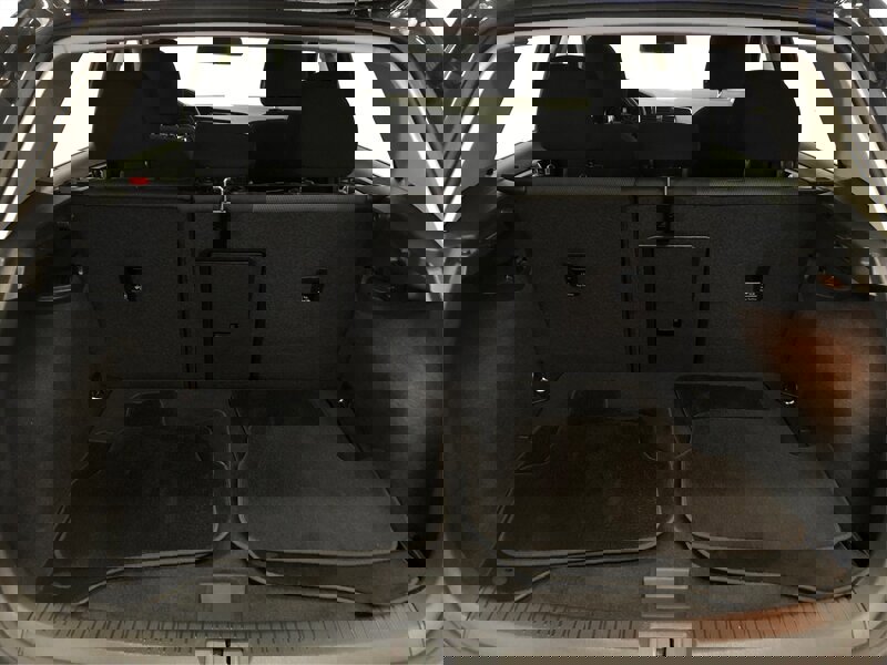 Used 2017 Volkswagen e-Golf SE w/ DC Fast Charging Package image 12