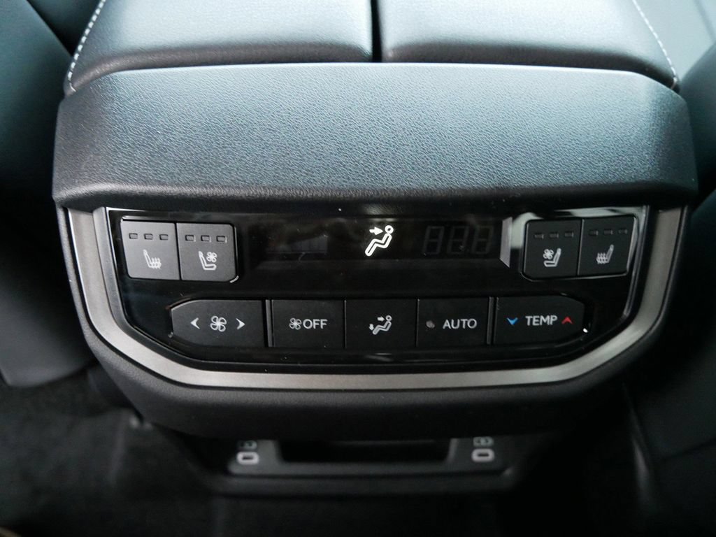 Used 2026 Lexus TX 500h AWD w/ Technology Package image 13