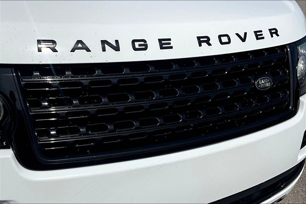 Used 2017 Land Rover Range Rover Supercharged image 29