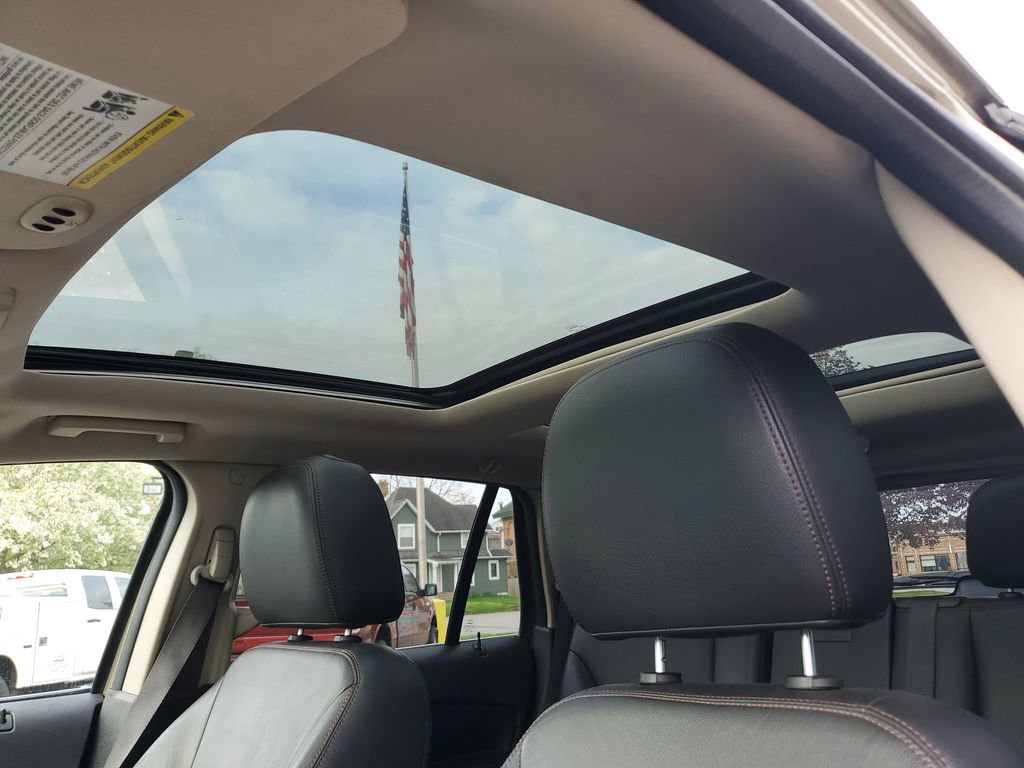 Used 2012 Ford Edge Limited FWD image 17