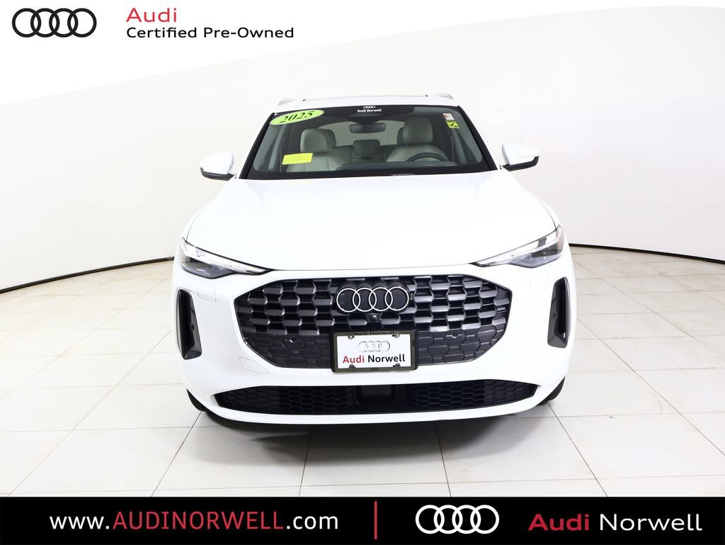 Certified 2025 Audi Q5 Premium w/ Convenience Package AWD/4WD image 11
