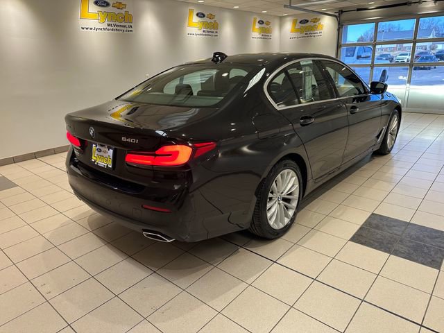 Used 2021 BMW 540i xDrive w/ Premium Package image 25
