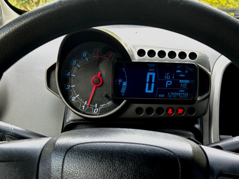 Used 2015 Chevrolet Sonic LS FWD image 18