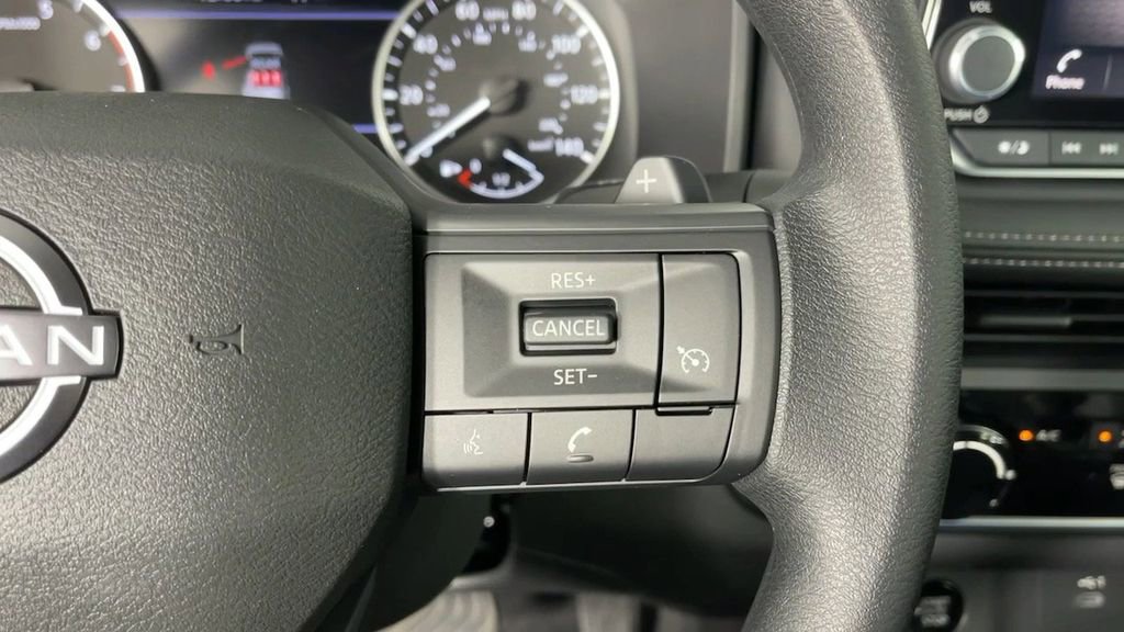 New 2025 Nissan Rogue S image 22