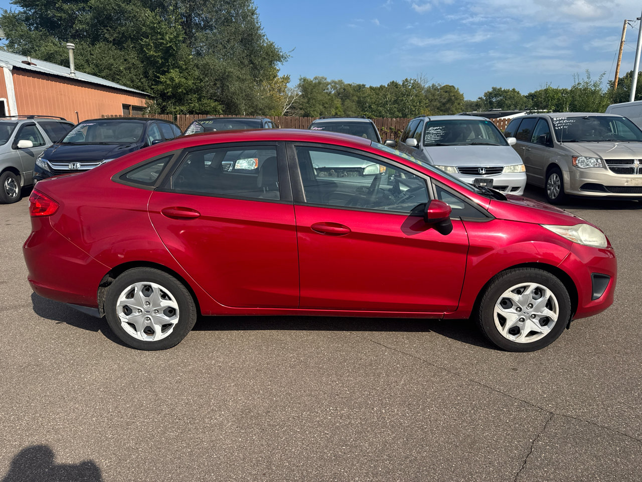 Used 2012 Ford Fiesta SE image 4