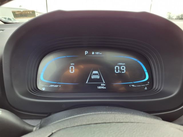 Used 2025 Hyundai Venue SEL image 56