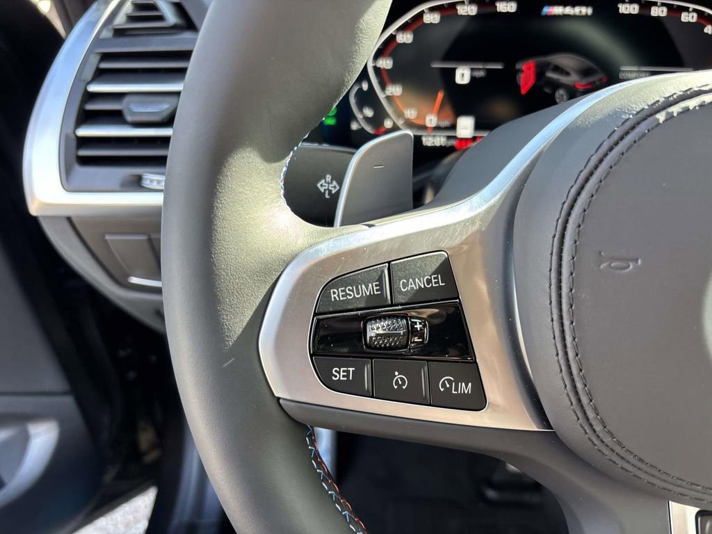 New 2025 BMW X4 M40i w/ Premium Package image 12