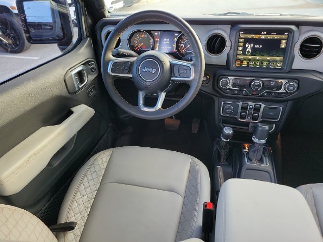 Used 2023 Jeep Gladiator Overland AWD/4WD image 23