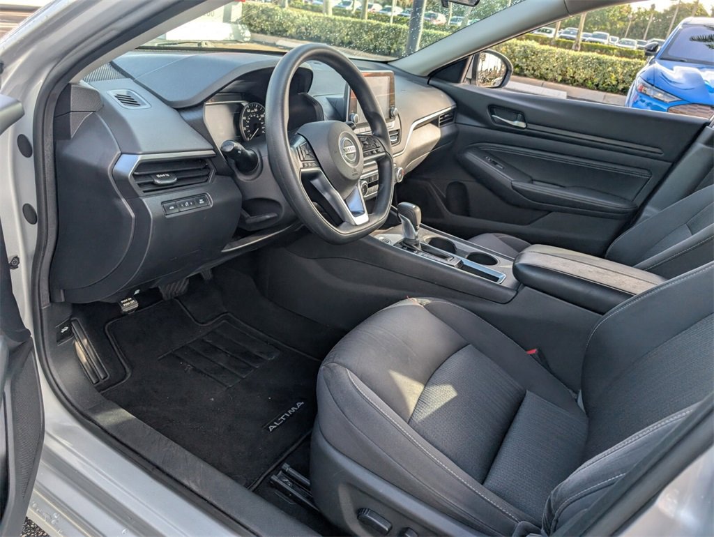Used 2020 Nissan Altima 2.5 S image 11