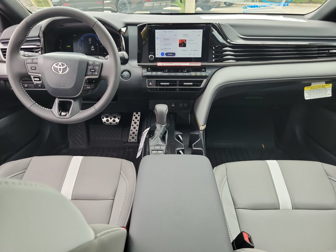 Used 2026 Toyota Camry SE FWD image 13