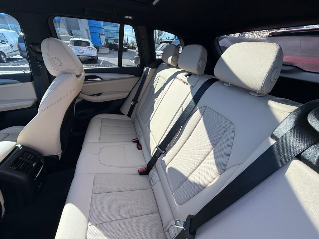 Used 2023 BMW X3 M40i w/ Premium Package image 29