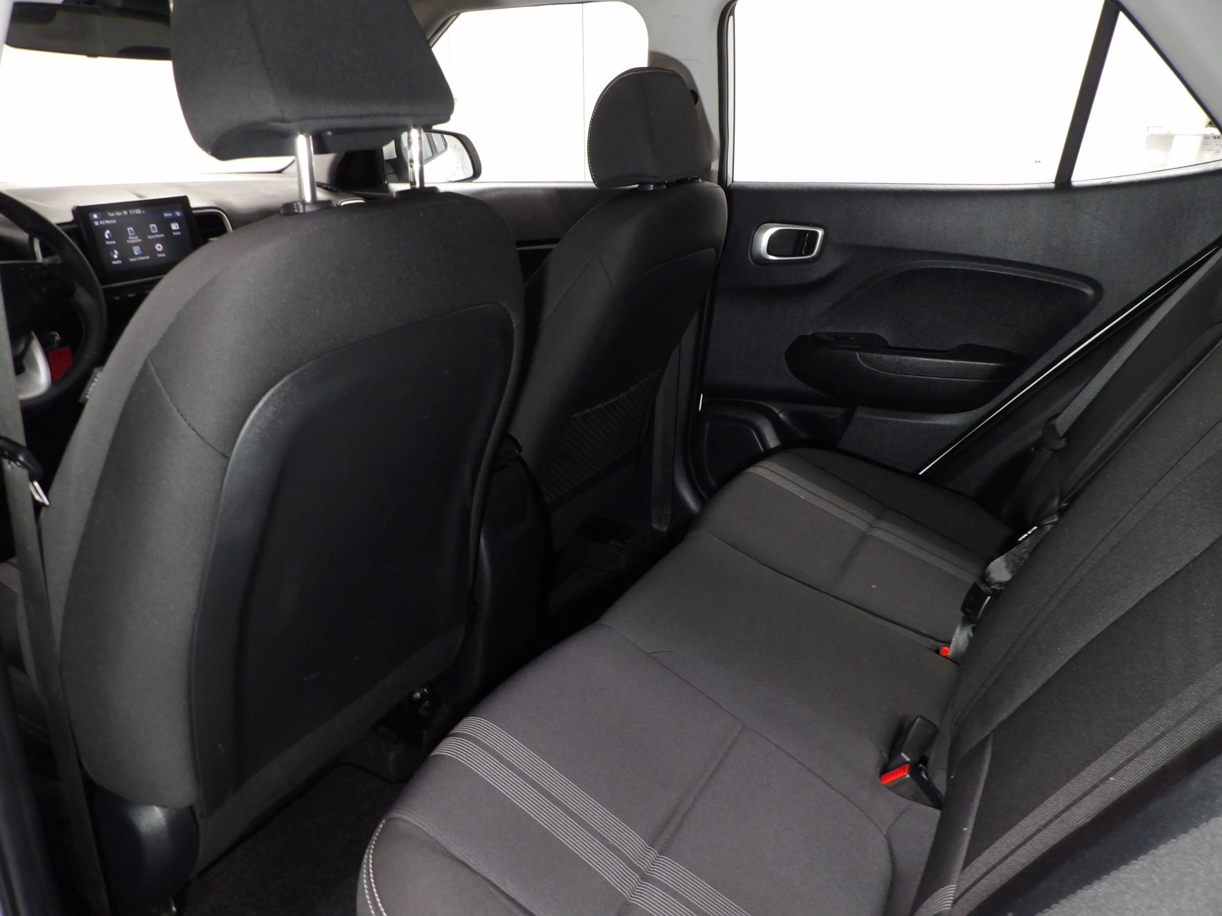 Used 2023 Hyundai Venue SEL w/ Cargo Package FWD image 12
