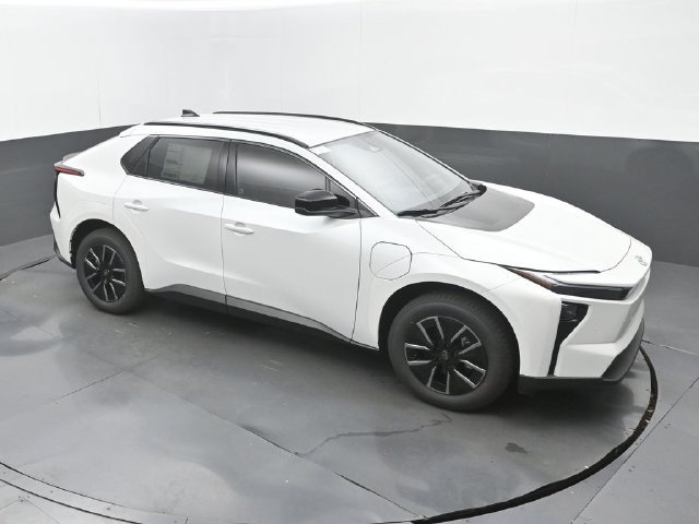 New 2026 Toyota bZ FWD image 27