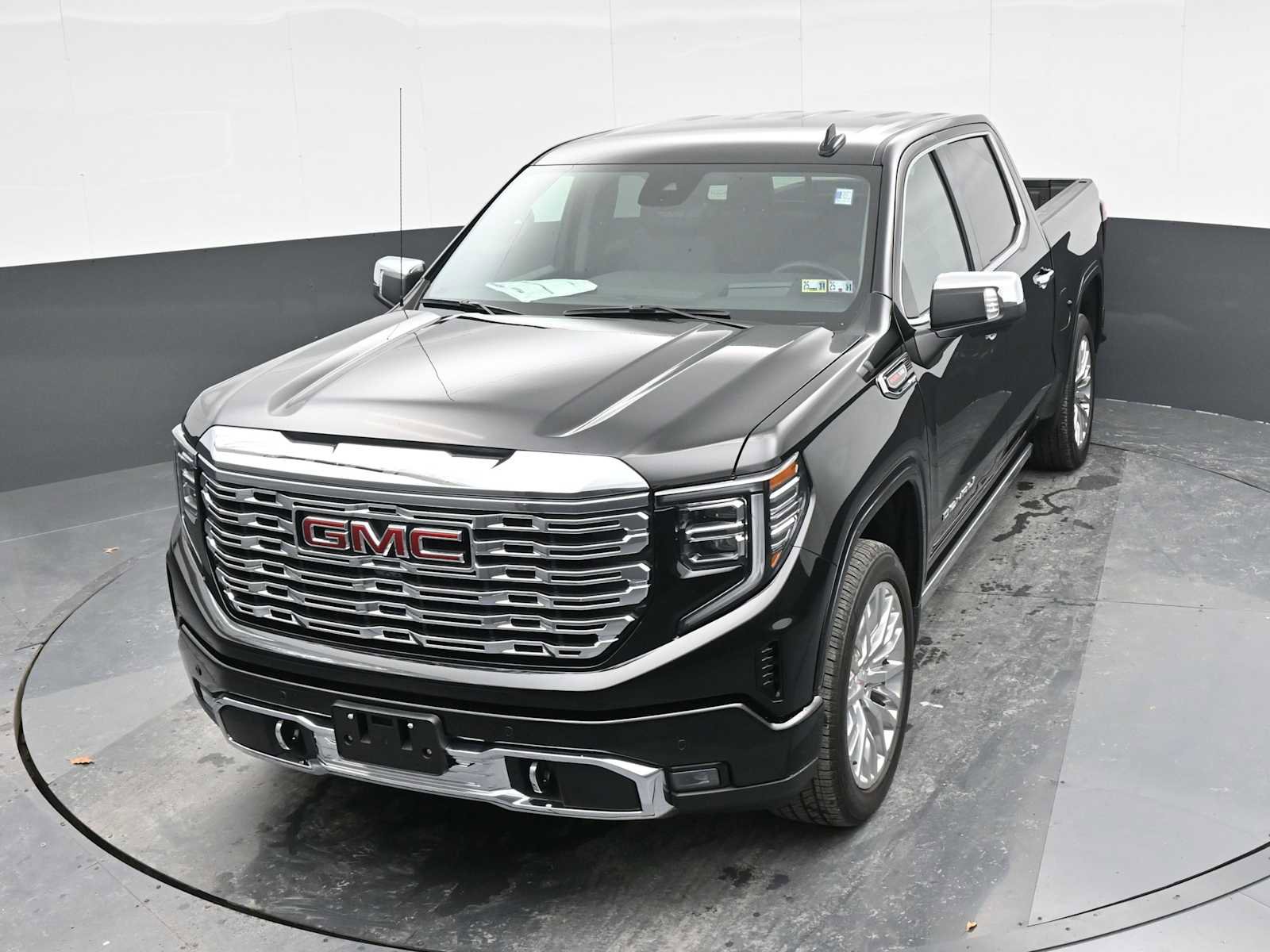New 2024 GMC Sierra 1500 Denali w/ Technology Package image 29