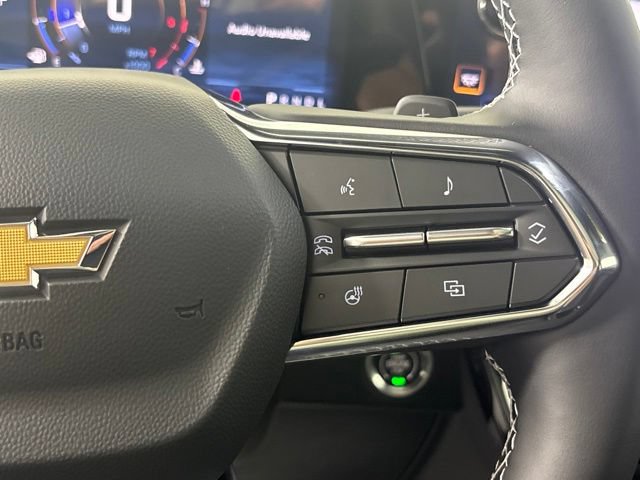 New 2026 Chevrolet Traverse LT w/ Sun and Wheel Package AWD/4WD image 13