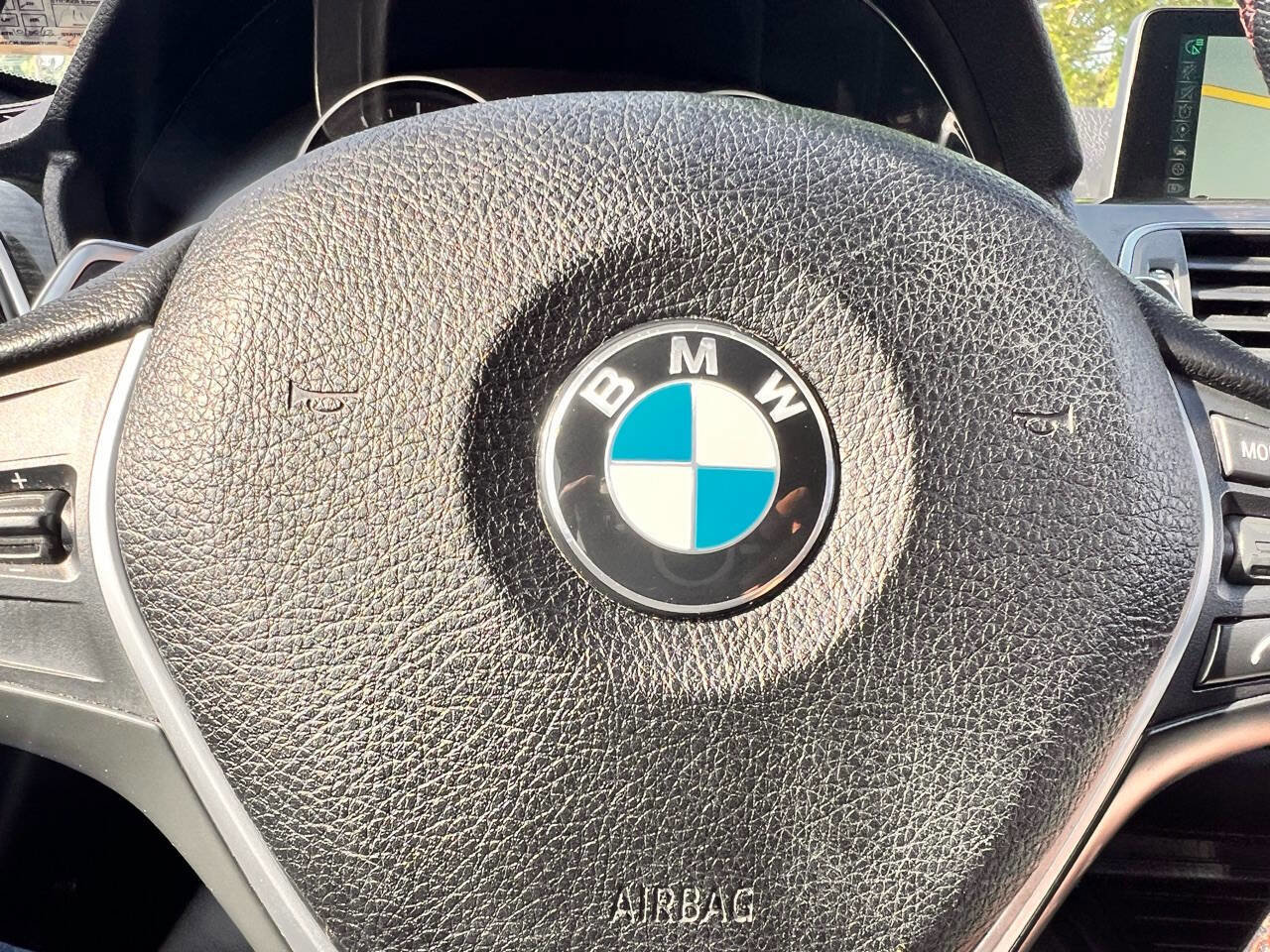 Used 2016 BMW 328i xDrive 328i xDrive AWD 4dr Sedan SULE w/ Driver Assistance Package image 22