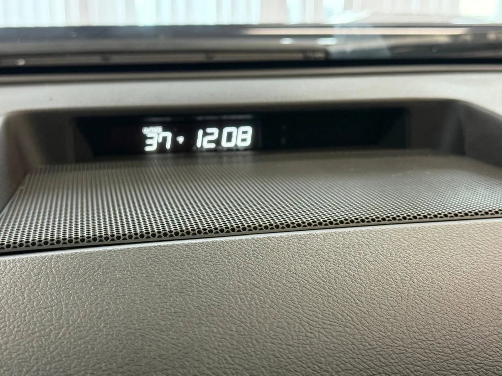 Used 2008 Toyota Sequoia SR5 image 25