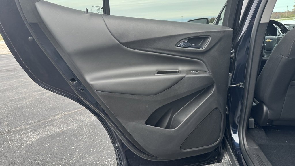 Used 2021 Chevrolet Equinox LT image 21