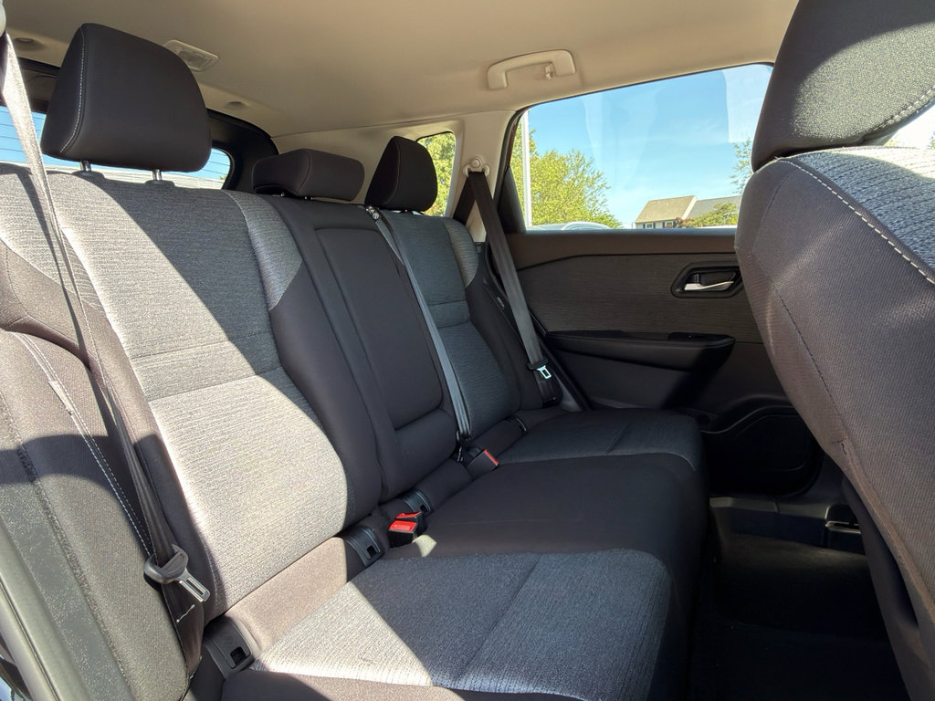 Certified 2021 Nissan Rogue SV image 19