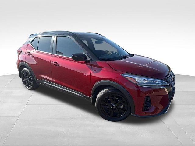 Certified 2024 Nissan Kicks SR w/ SR Premium Package FWD image 1