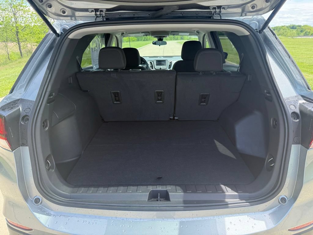 Used 2024 Chevrolet Equinox LS w/ LS Convenience Package FWD image 6