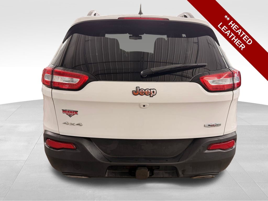 Used 2016 Jeep Cherokee Latitude w/ North All-Season Group image 4