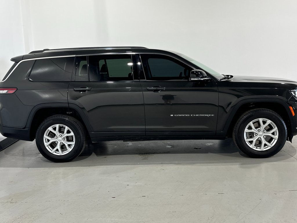 Used 2023 Jeep Grand Cherokee L Limited image 20