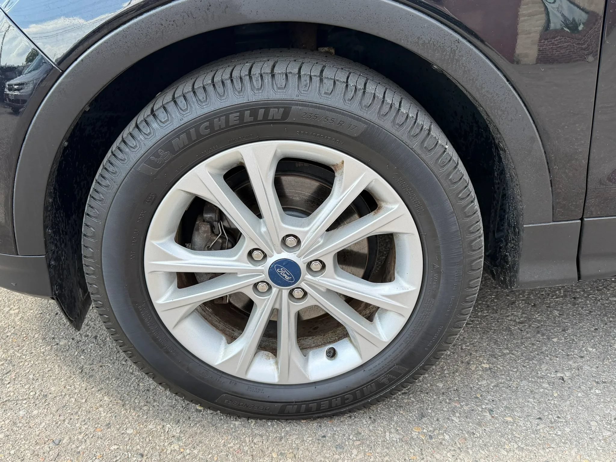 Used 2019 Ford Escape SE FWD image 9