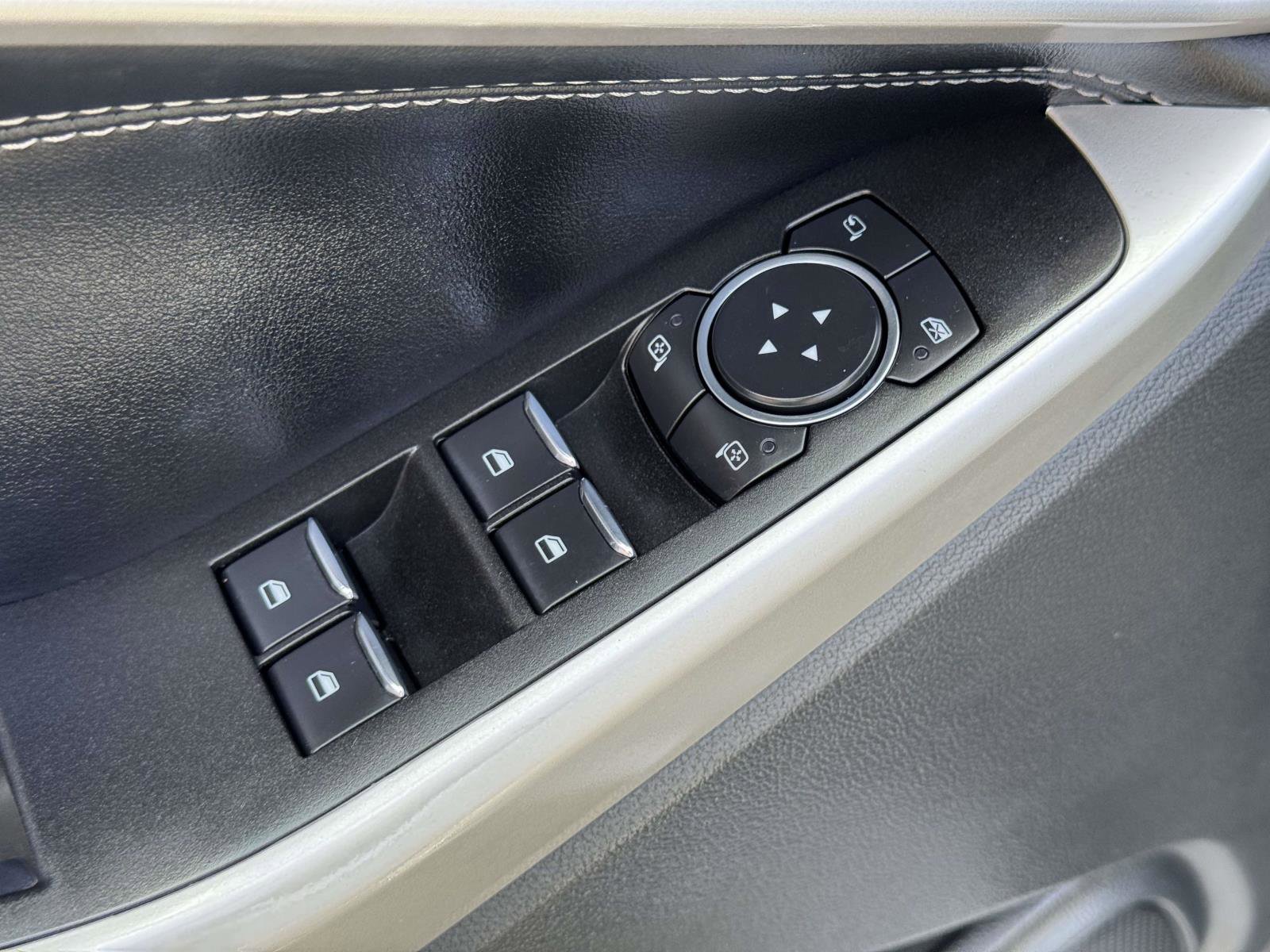 Used 2022 Ford Explorer Limited w/ Hybrid Equipment Group 310A image 16