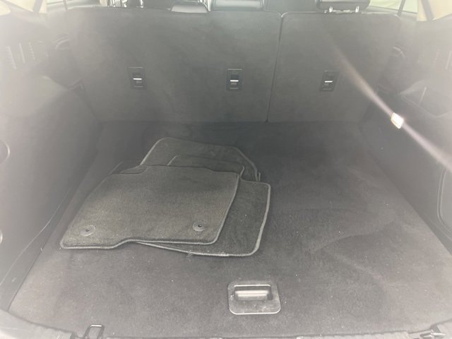 Used 2018 Ford Edge Titanium image 9