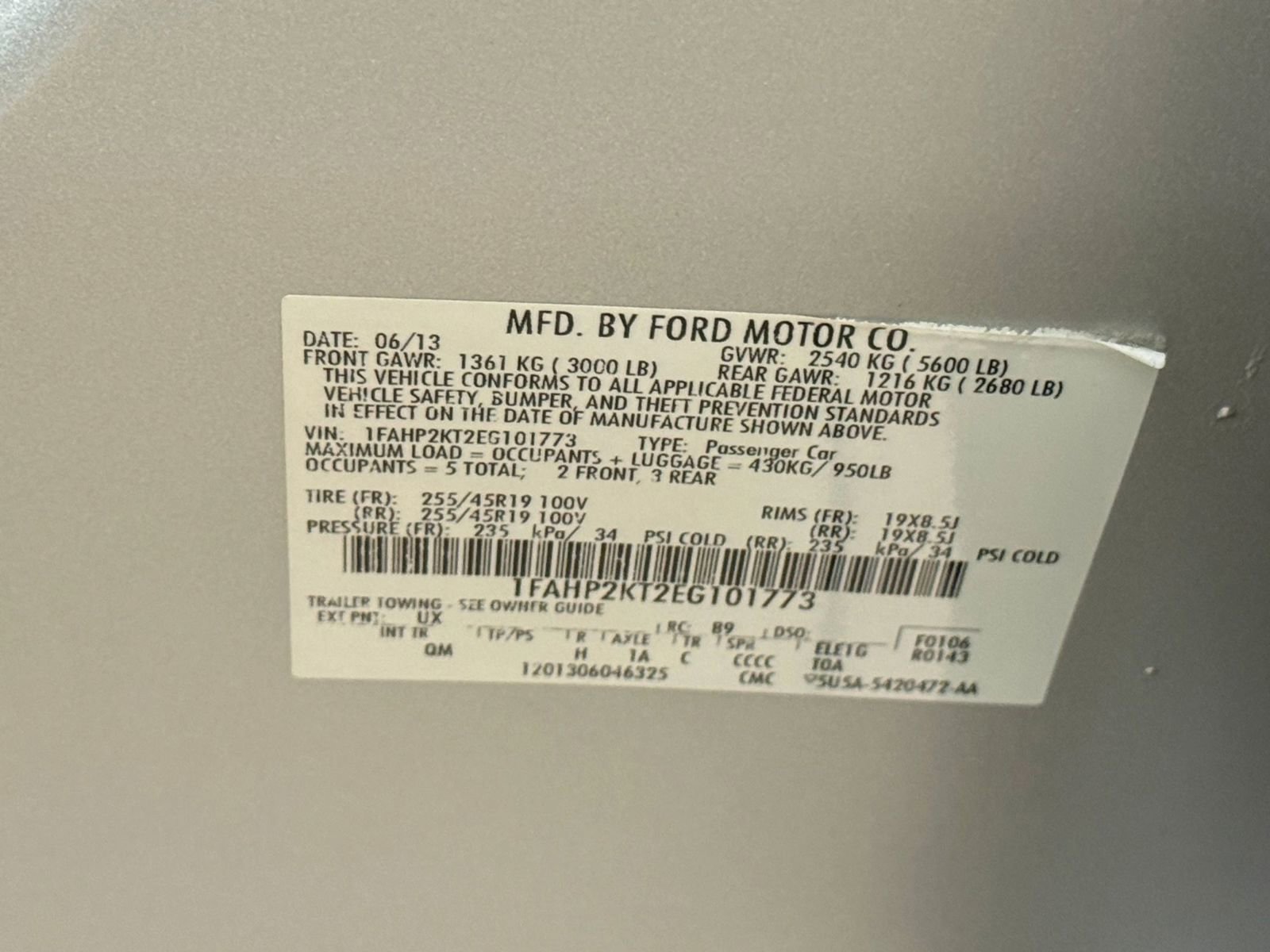 Used 2014 Ford Taurus SHO w/ Equipment Group 401A image 42